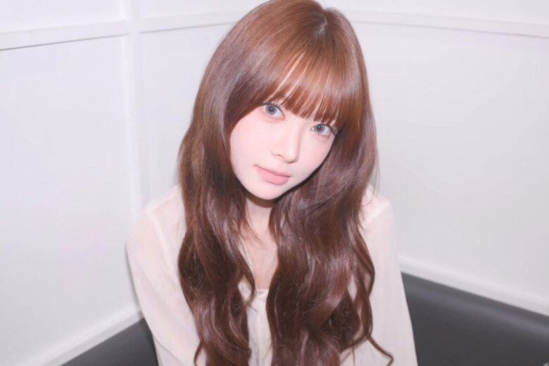 Kiểu tóc uốn xoăn đẹp amp;#34;thần thánhamp;#34; chị em không nên bỏ lỡ năm 2026, giúp sửa mọi khuyết điểm trên mặt - 9