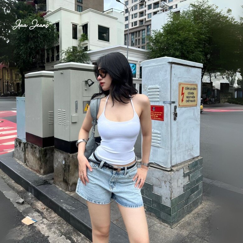 Mẹo chọn quần short denim tôn dáng, kéo chân: Nàng đùi to nên chú ý đến chi tiết này để trông thon gọn hơn - 6
