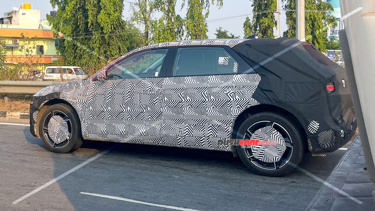 Hyundai Ioniq 5 mới lộ diện trên đường: Dáng quen thuộc nhưng nhiều chi tiết được tinh chỉnh, dàn gầm cải thiện, pin có thể lớn hơn- Ảnh 2.