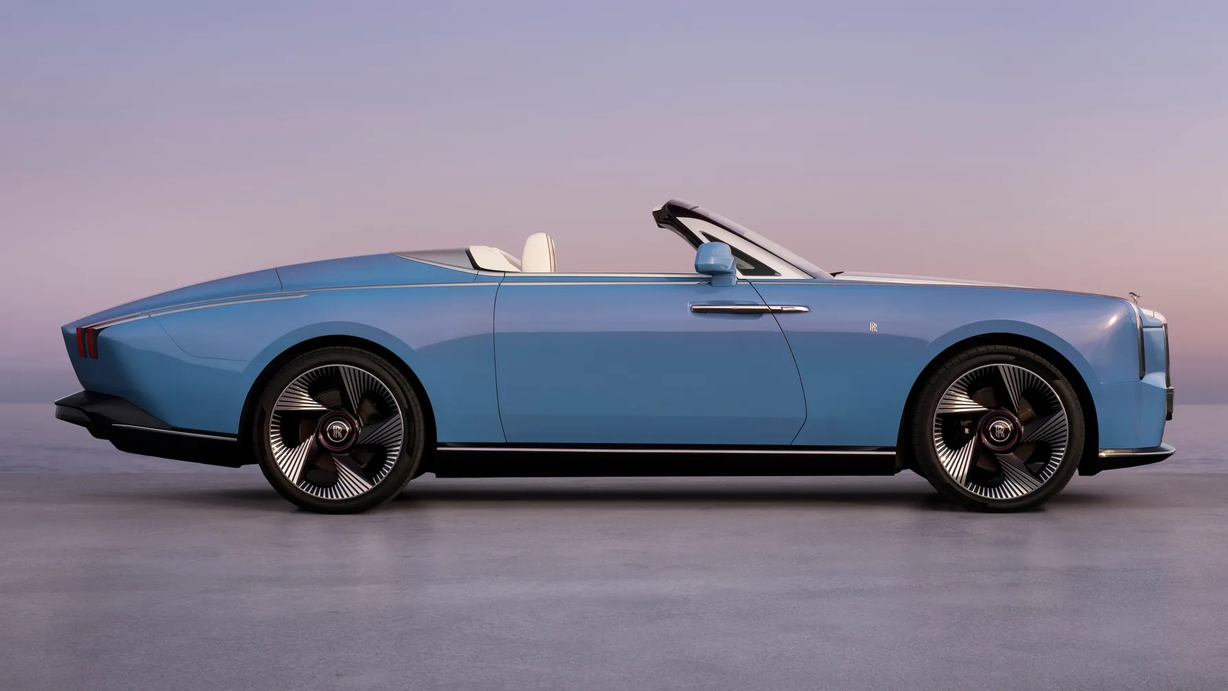 Đây là dự án Rolls-Royce tham vọng nhất từng được chế tạo: Như siêu du thuyền trên mặt đất, chỉ dành cho 100 người sở hữu đặc quyền này- Ảnh 5.