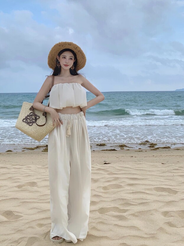 5 cách diện quần ống rộng khi đi du lịch giúp chị em amp;#34;hack dángamp;#34;, lên hình sống ảo cực đẹp - 14