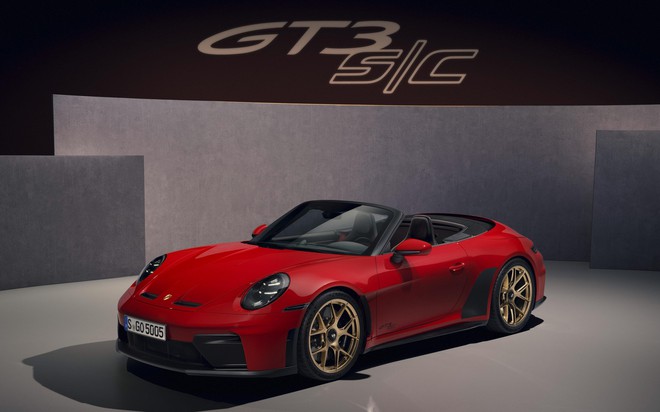 Porsche 911 GT3 S/C trình làng: Mui trần đã đủ lạ, chỉ dùng hộp số sàn còn 'lạ' hơn- Ảnh 4. Porsche 911 GT3 S/C trình làng: Mui trần đã đủ lạ, chỉ dùng hộp số sàn còn 'lạ' hơn- Ảnh 4.