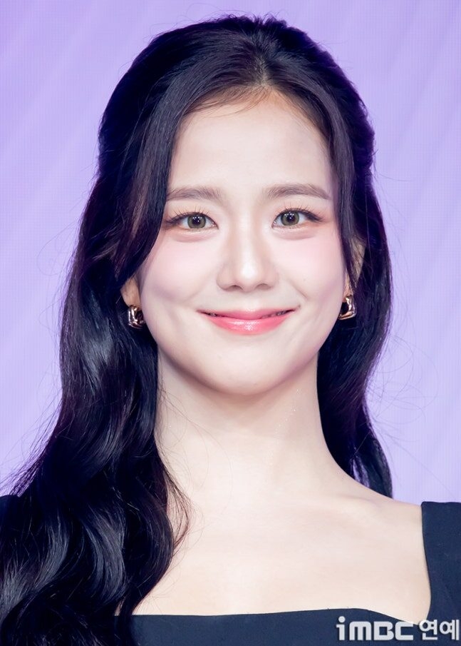 Ca sĩ Jisoo. Ảnh: iMBC