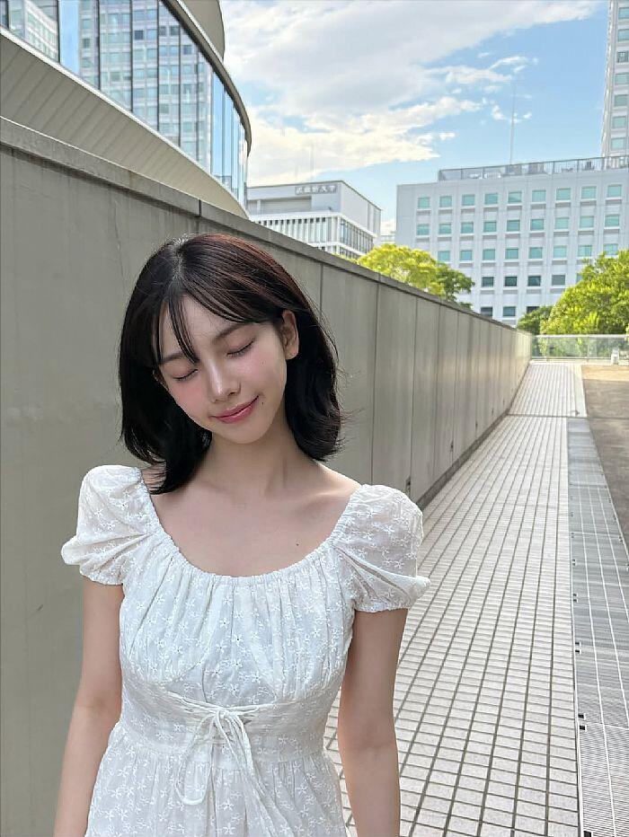 Tạm biệt đen, trắng và xám, đây là 6 gam màu tươi sáng được dự đoán amp;#34;làm mưa làm gióamp;#34; Hè 2026 - 8