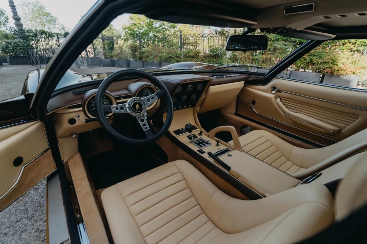 Lamborghini Miura SV phục chế trong 3 năm, tái hiện màu sơn nguyên bản độc đáo- Ảnh 7.