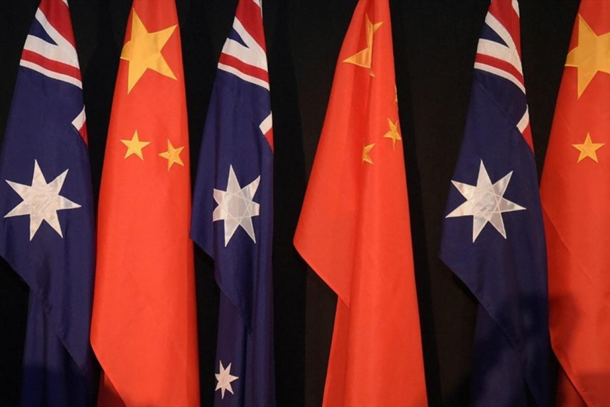 Quốc kỳ Trung Quốc và Australia trong một sự kiện ở Canberra. Ảnh: AFP.
