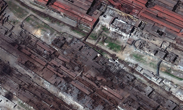 Nhà máy thép Azovstal ở Mariupol, Ukraine, nhìn từ trên cao qua ảnh vệ tinh chụp ngày 29/4. Ảnh: Maxar Technologies.