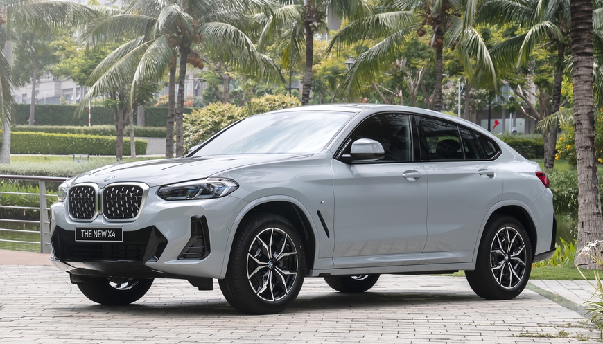 Ảnh thực tế BMW X4 2022 vừa về Việt Nam: Giá 3,279 tỷ, thêm trang bị khủng, còn điểm thua GLC Coupe dù đắt hơn 200 triệu đồng - Ảnh 3.