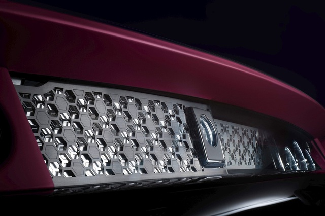 Rolls-Royce Phantom 2023 ra mắt: Tản nhiệt phát sáng, nhiều tùy chọn mới cho giới siêu giàu - Ảnh 9.