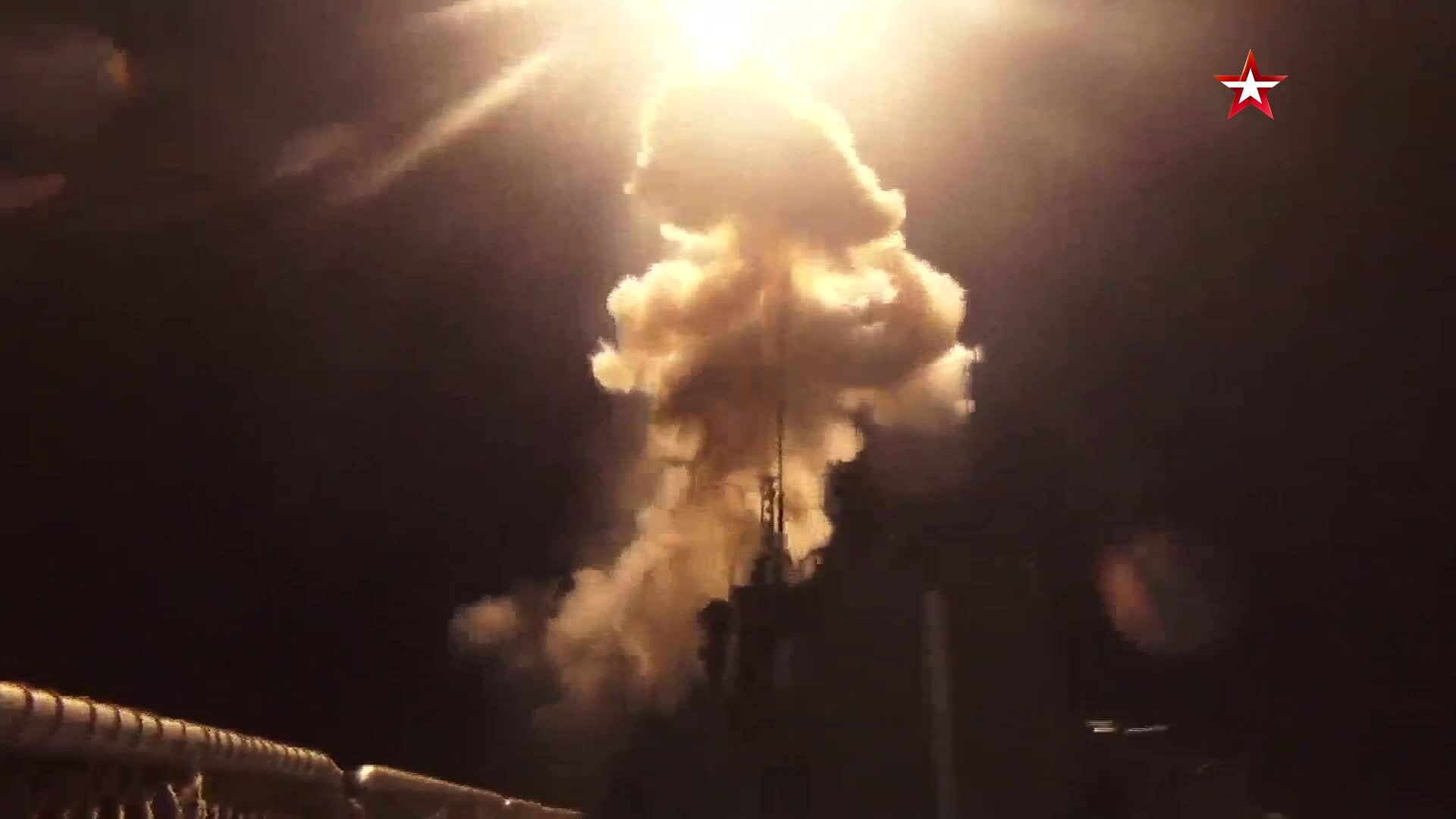 Nga tập kích tên lửa nhà máy động cơ máy bay Ukraine