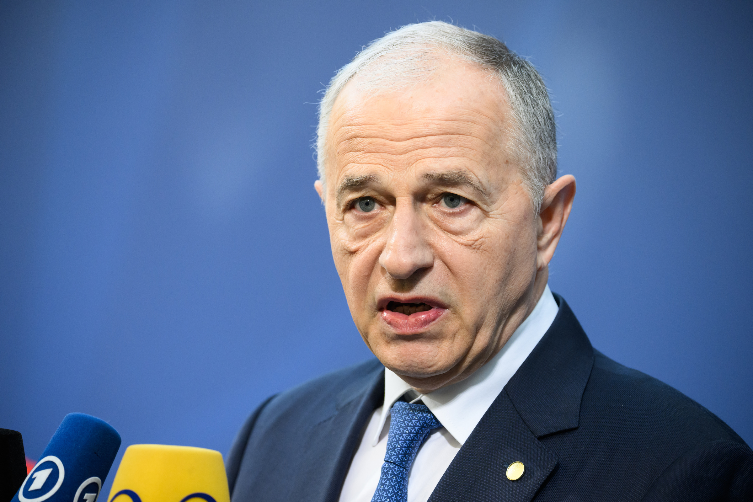 Phó tổng thư ký NATO Mircea Geoana tại Berlin, Đức, hôm 15/5. Ảnh: AFP.