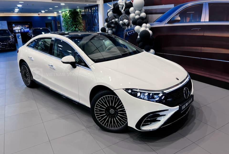 Kiếm tiền kiểu Mercedes: Khóa công suất xe, cho thuê 80 mã lực giá hơn 2 triệu/tháng, bán đứt gần 70 triệu đồng - Ảnh 2.