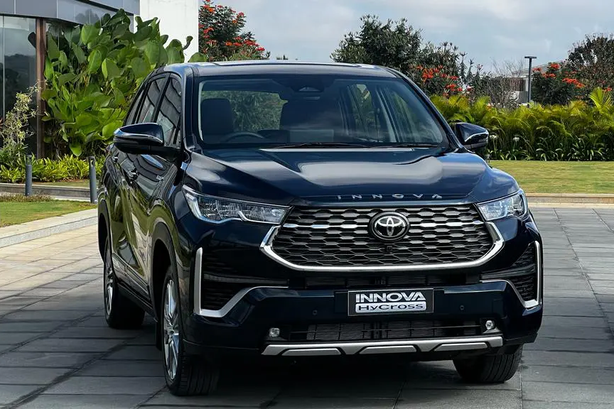 Loạt xe ra mắt Việt Nam tháng 5: Có xe sang, phổ thông, bán tải, giá dự kiến từ hơn 300 triệu đến gần 3 tỷ đồng - Ảnh 3. Loạt xe ra mắt Việt Nam tháng 5: Có xe sang, phổ thông, bán tải, giá dự kiến từ hơn 300 triệu đến gần 3 tỷ đồng - Ảnh 3.