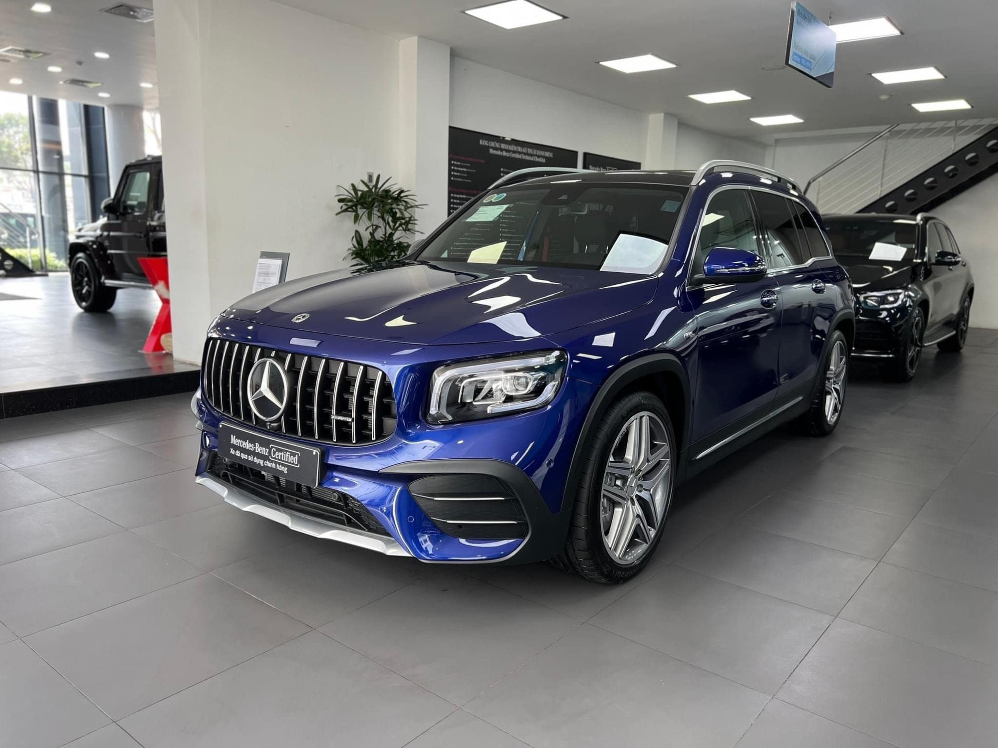 Mercedes-AMG GLB 35 mới chạy 30km đã được bán lại: Chất lượng như mới, tiết kiệm được vài trăm triệu đồng - Ảnh 1.