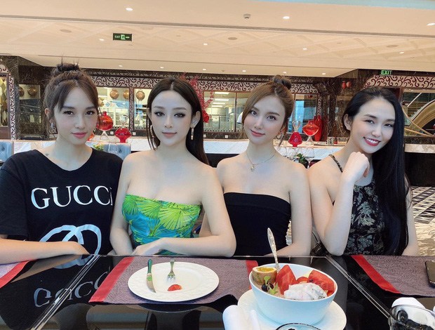 Bộ tứ hot girl Hà thành: Người ở biệt thự 80 tỷ, người lấy ca sĩ nổi tiếng, sinh nhiều con vẫn trông như amp;#34;gái sonamp;#34; - 5