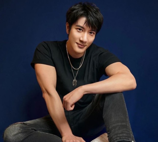 Vương Lực Hoành xuất hiện với ngoại hình xuống sắc trong phiên tòa đối chất với vợ cũ - Ảnh 6. Vương Lực Hoành xuất hiện với ngoại hình xuống sắc trong phiên tòa đối chất với vợ cũ - Ảnh 6.