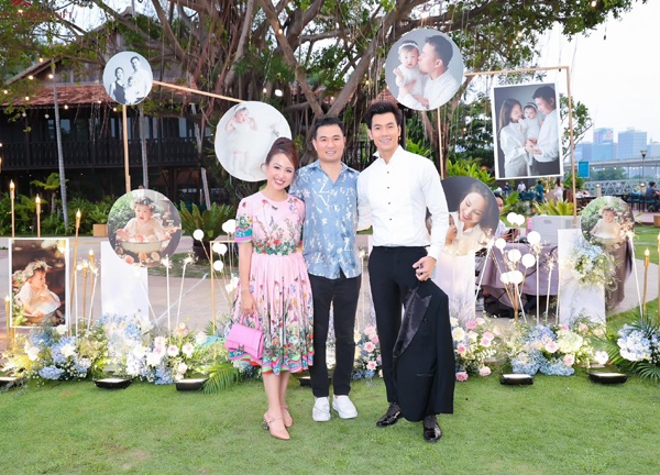 Vy Oanh rạng rỡ xuất hiện cùng chồng con trong tiệc sinh nhật con gái MC Vân Hugo - 7