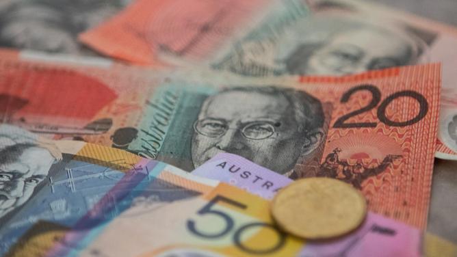 A new Australian unions report claims casual workers are $350 worse off a week.