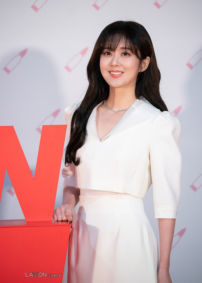 Jang Nara tại buổi quảng bá phim hồi tháng 4.