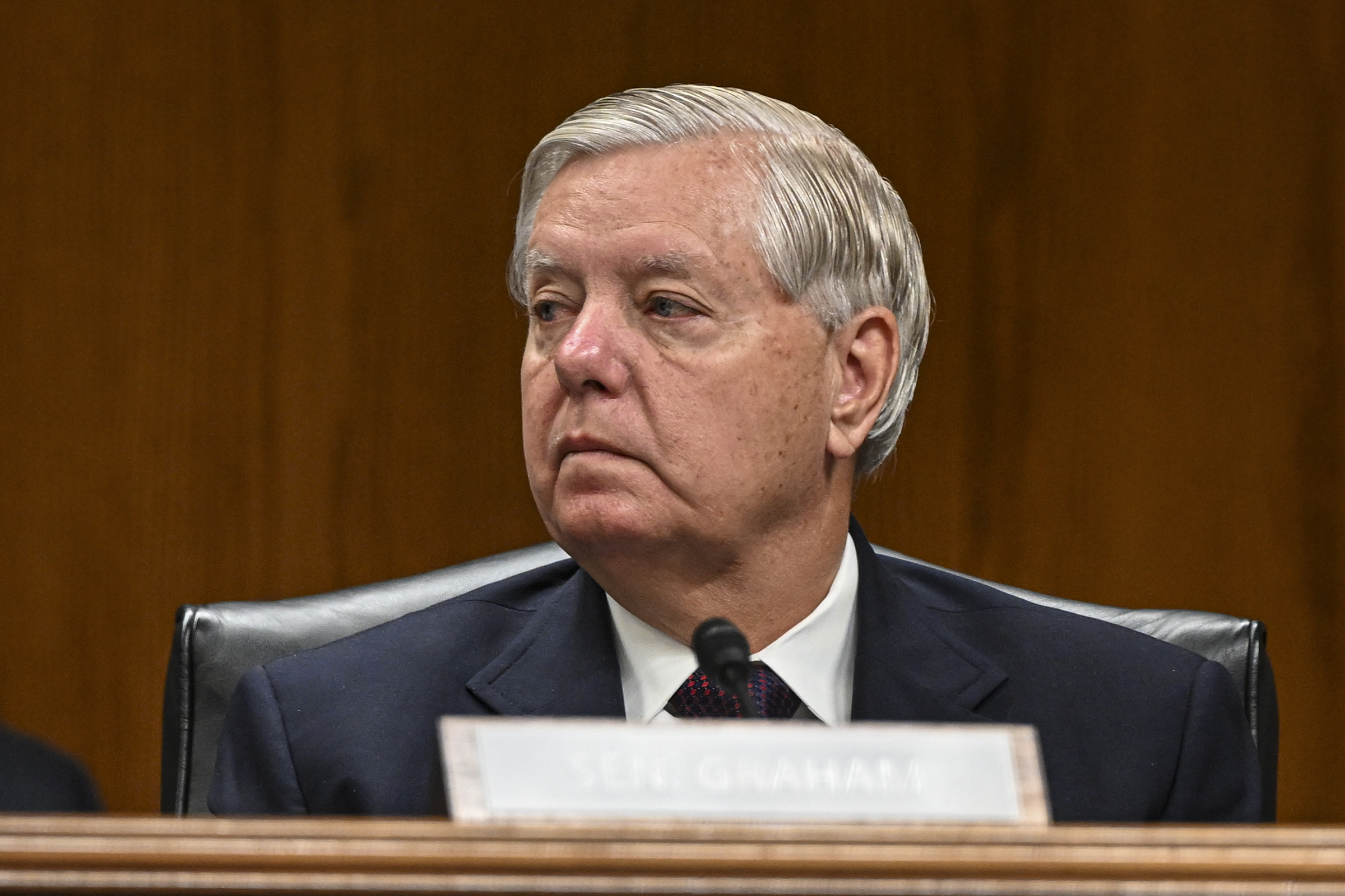 Thượng nghị sĩ Mỹ Lindsey Graham phát biểu tại Washington ngày 11/5. Ảnh: AFP