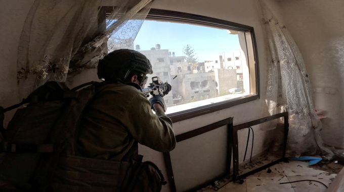 Hình ảnh binh sĩ Israel tác chiến ở Dải Gaza được công bố hồi tháng 12/2023. Ảnh: Reuters