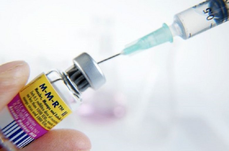 Tiêm vắc xin là biện pháp an toàn, hiệu quả để phòng bệnh quai bị. Ảnh minh họa. 