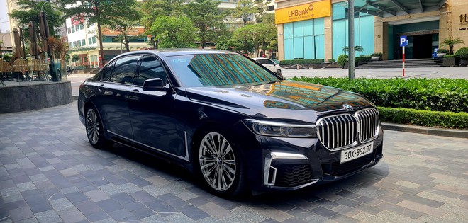 Chào BMW 750Li giá hơn 800 triệu, người bán khẳng định: ‘Tiền làm xe đắt hơn tiền xe, tiết kiệm xăng hơn Camry’- Ảnh 3.