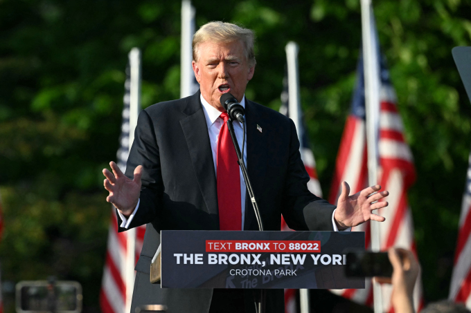 Cựu tổng thống Donald Trump phát biểu tại sự kiện vận động tranh cử ở New York, Mỹ ngày 23/5. Ảnh: AFP