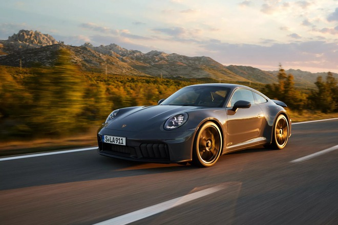 Porsche 911 2025 ra mắt: Lần đầu có bản hybrid, bỏ số sàn, bỏ hàng ghế sau- Ảnh 13.