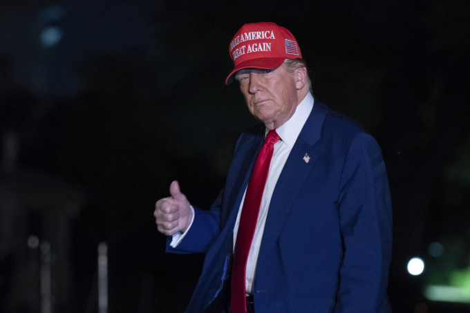 Tổng thống Mỹ Donald Trump tại Nhà Trắng ngày 29/4. Ảnh: AP