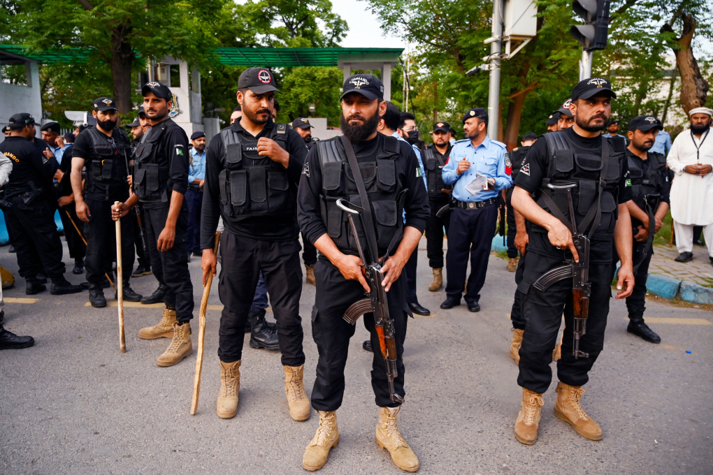 Lực lượng an ninh Pakistan ở thủ đô Islamabad ngày 24/4. Ảnh: AFP
