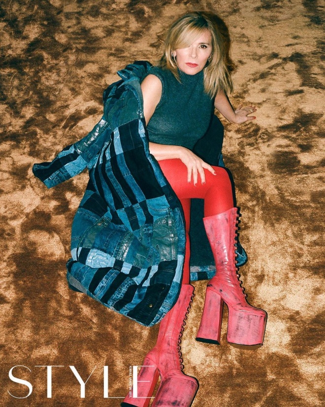 Kim Cattrall giờ là biểu tượng thời trang được nhiều phụ nữ trung niên ngưỡng mộ.