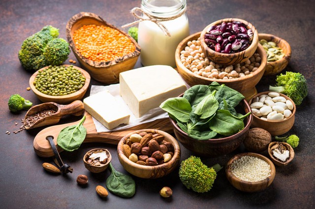 Chế độ ăn giàu dinh dưỡng từ thực vật có lợi cho quá trình lão hóa khỏe mạnh.