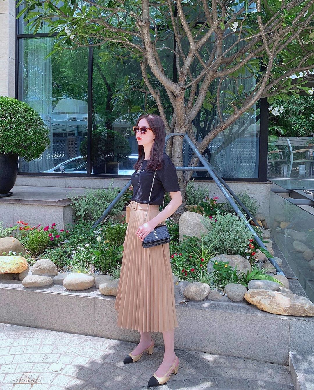 3 kiểu váy amp;#34;dễ dãiamp;#34; nhất thế giới chị em nên sắm, dù 20 tuổi hay U60 diện đều đẹp, không lo lỗi thời - 3