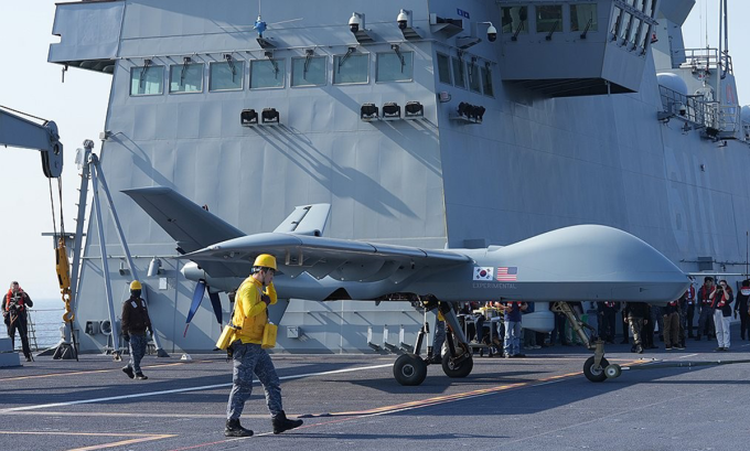 UAV Mojave trên tàu đổ bộ Dokdo của Hàn Quốc tháng 11/2024. Ảnh: Yonhap