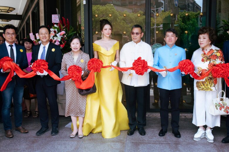 Hình ảnh của Lý Nhã Kỳ nhận được nhiều lời khen có cánh từ giới mộ điệu.