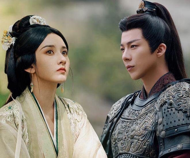 Bộ phim ngôn tình cổ trang Khom Lưng đã nhanh chóng tạo nên cơn sốt lớn trong cộng đồng người hâm mộ phim ảnh xứ Trung.