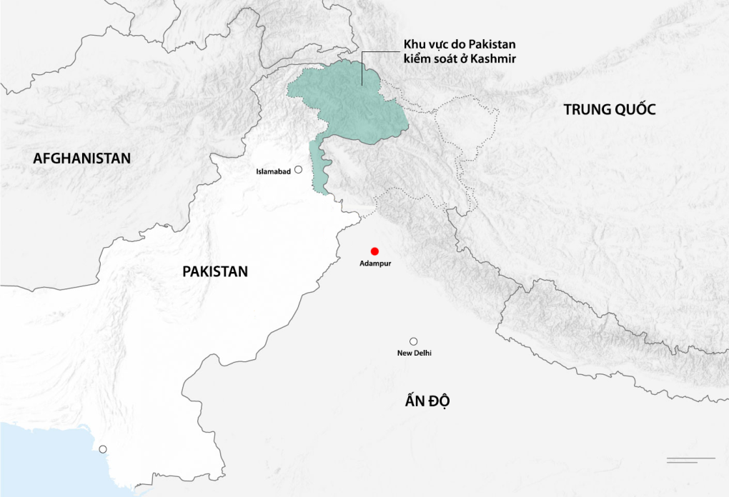 Vị trí Adampur (chấm đỏ). Đồ họa: CNN