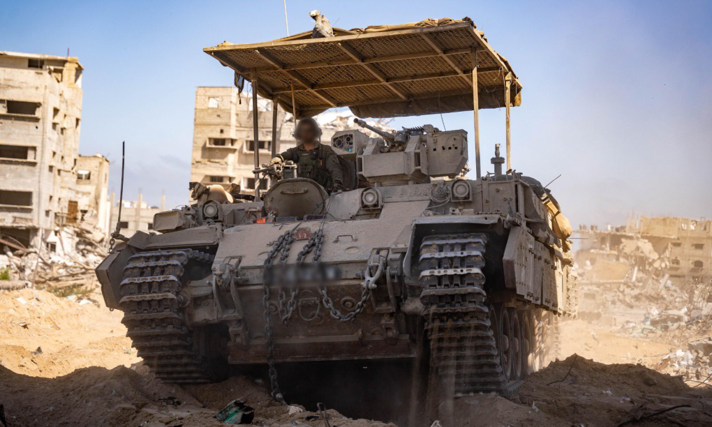 Thiết giáp Israel tham chiến ở Gaza trong bức ảnh đăng ngày 16/5. Ảnh: IDF
