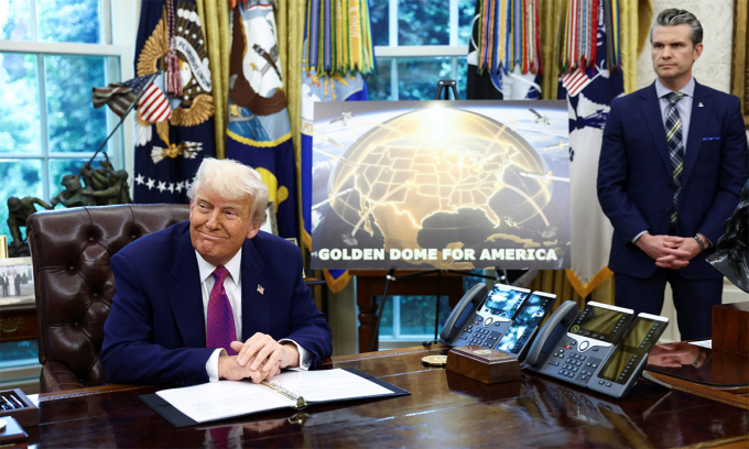 Tổng thống Mỹ Donald Trump và Bộ trưởng Quốc phòng Pete Hegseth tại Phòng Bầu dục, Nhà Trắng ngày 20/5. Ảnh: Reuters