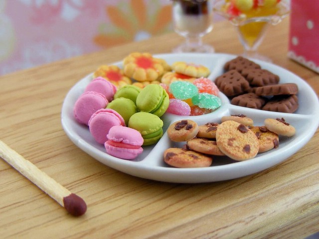 Tiêu thụ quá nhiều carbohydrate tinh chế dẫn đến lượng đường trong máu tăng cao.