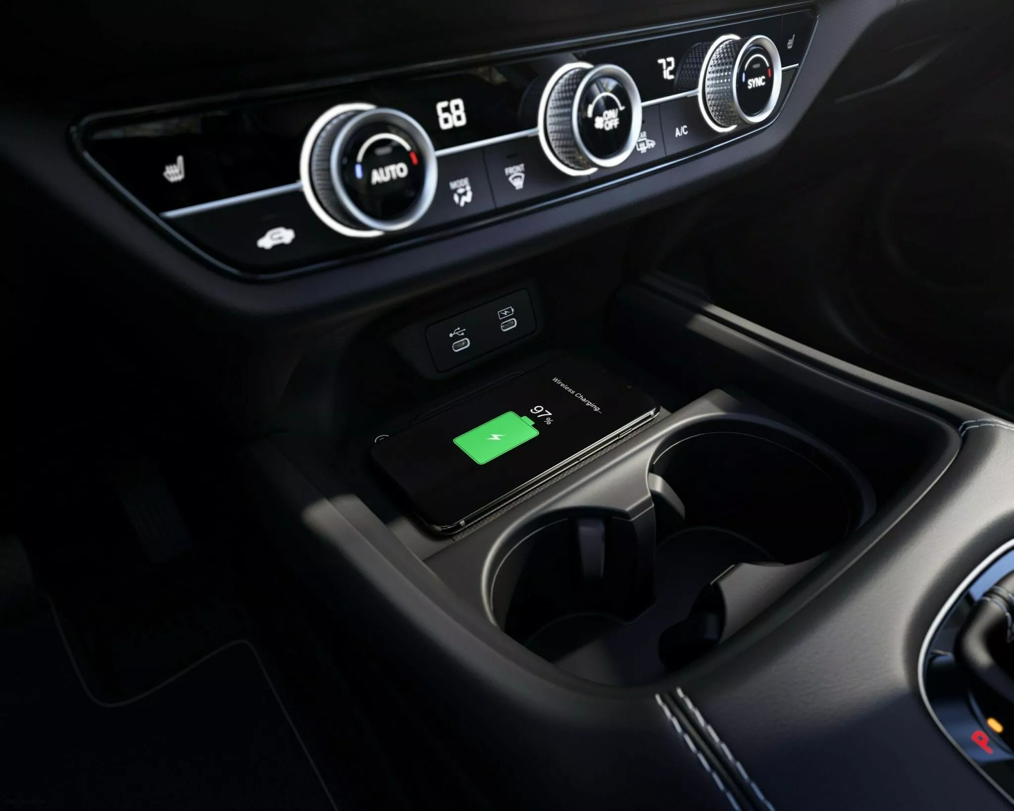 Honda HR-V 2026 ra mắt: Giá quy đổi từ 680 triệu đồng, nội thất như Civic, khách Việt không thể mua chính hãng vì một lý do- Ảnh 11. Honda HR-V 2026 ra mắt: Giá quy đổi từ 680 triệu đồng, nội thất như Civic, khách Việt không thể mua chính hãng vì một lý do- Ảnh 11.