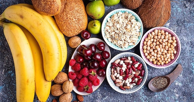 Việc thêm nhiều thực phẩm giàu melatonin vào chế độ ăn uống góp phần cải thiện chất lượng giấc ngủ.