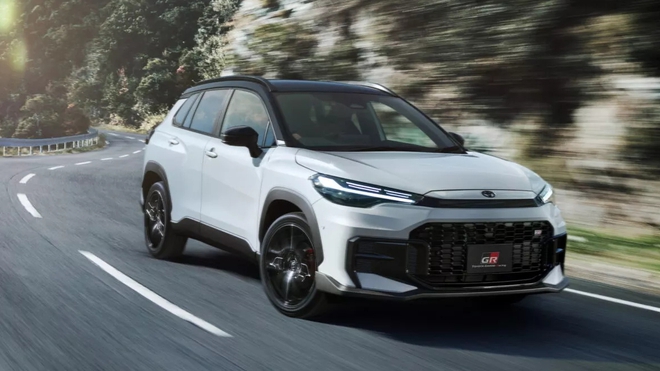 Toyota Corolla Cross 2026 đang hot có bộ ảnh thực tế bản GR Sport mới toanh, có AWD, fan cứng dòng xe này xem xong chắc sẽ nghiền- Ảnh 3.