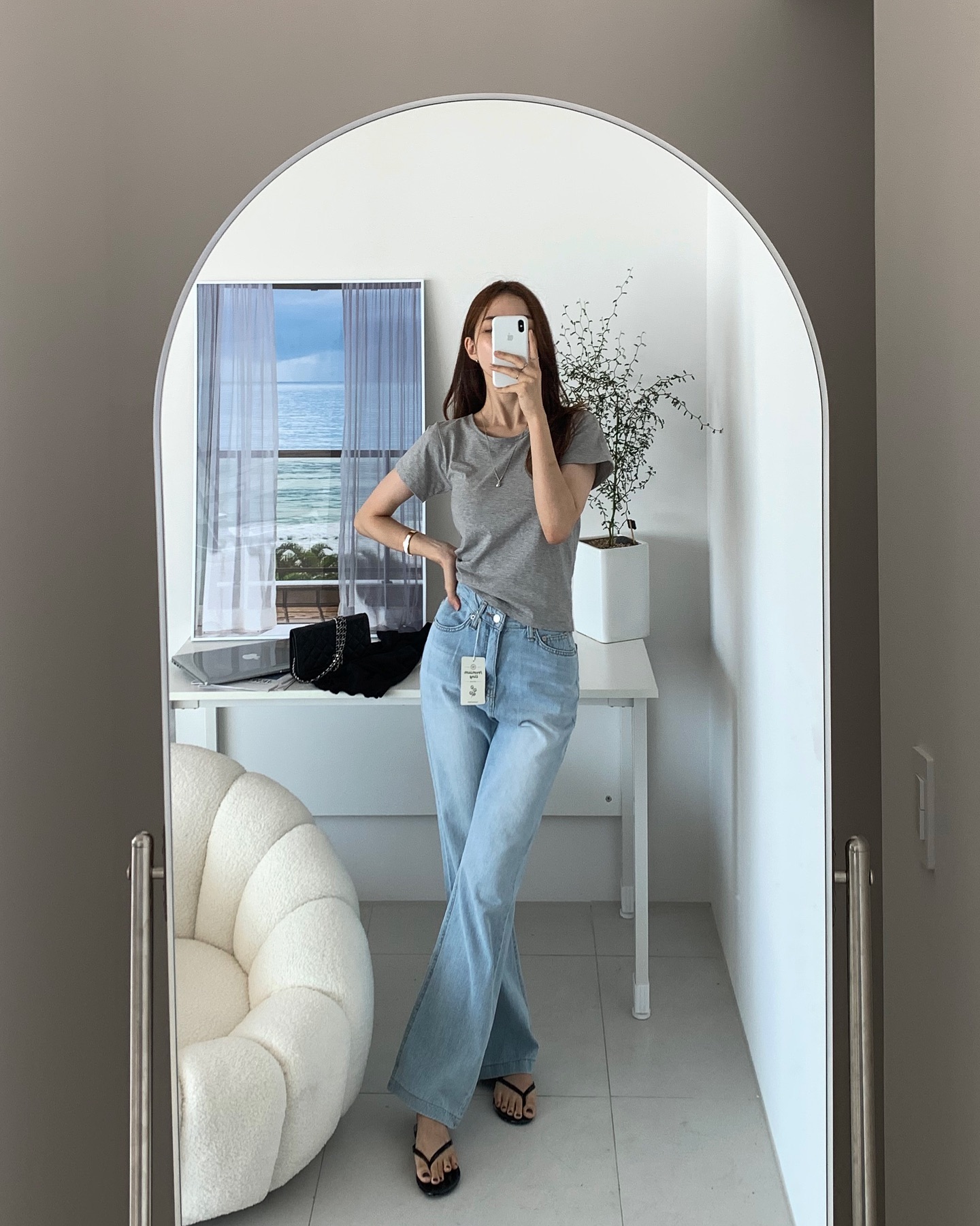 Dân công sở thích mặc tối giản phải có 5 món này, vừa giữ vững phong độ mặc đẹp lại amp;#34;cânamp;#34; mọi hoàn cảnh - 4