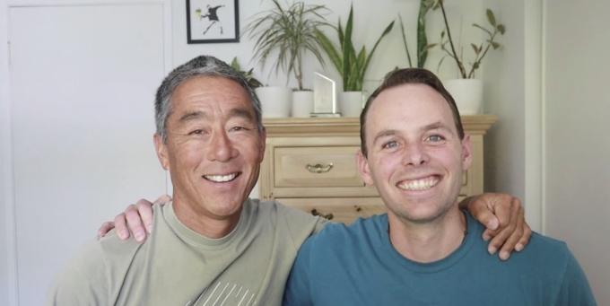 Tavis Boise và Ron Takeda. Ảnh: Guardian