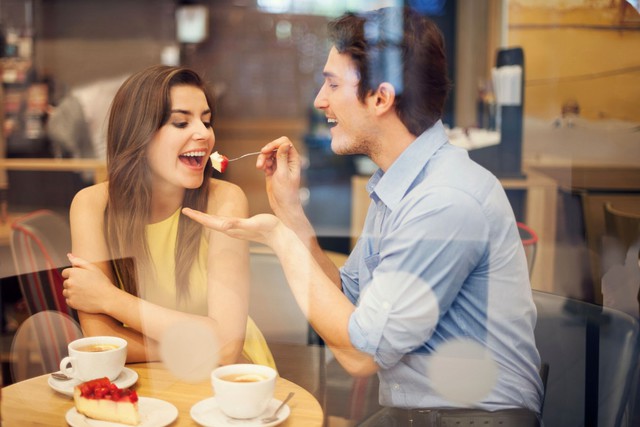 Không ít người cho rằng Song Ngư đang cố tình tỏ ra yếu đuối, đáng thương để thu hút đàn ông, thậm chí bị gán mác bánh bèo hay thảo mai. Ảnh minh họa