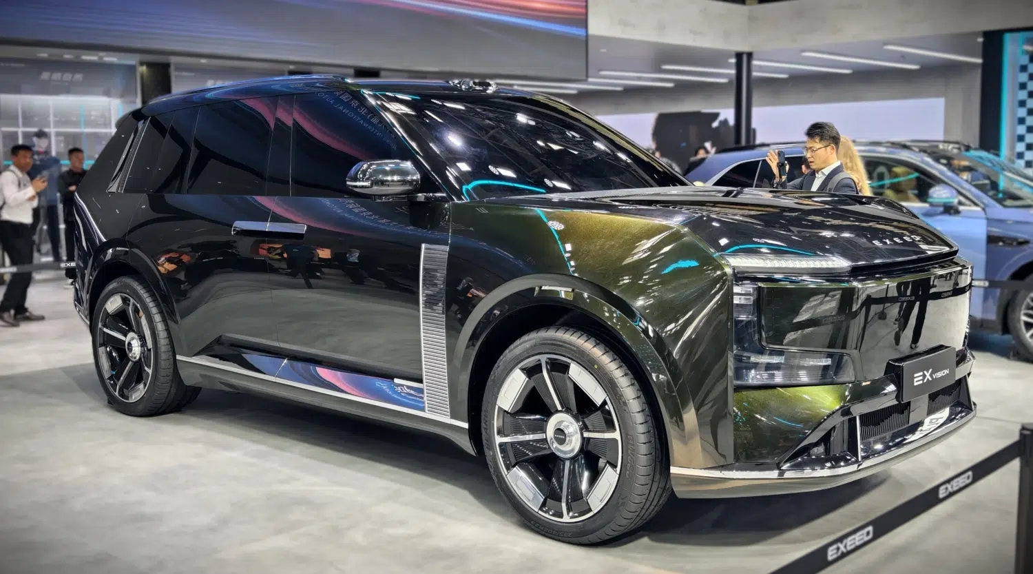 Hàng loạt SUV 'khủng' trên 5m đổ bộ, to hơn Land Cruiser, rẻ ngang Toyota Vios- Ảnh 6.