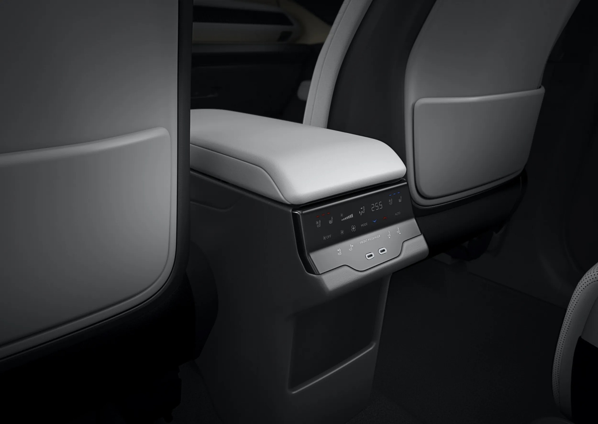 Lexus TZ ra mắt: 6 chỗ, hàng 3 ngồi sướng như trên sofa, cách âm hơn LX, chung gầm Highlander, chạy gần 500km/sạc- Ảnh 22.
