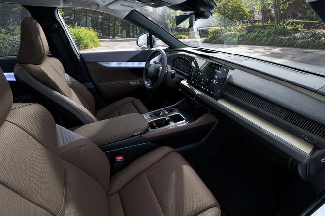 Lexus TZ ra mắt: 6 chỗ, hàng 3 ngồi sướng như trên sofa, cách âm hơn LX, chung gầm Highlander, chạy gần 500km/sạc- Ảnh 7.
